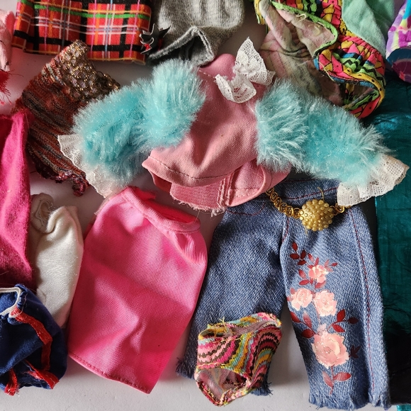 Vintage Lot of Barbie Doll Clothes Outfits Clothing Dress 80s 90s 1990s Barbies - Picture 8 of 10